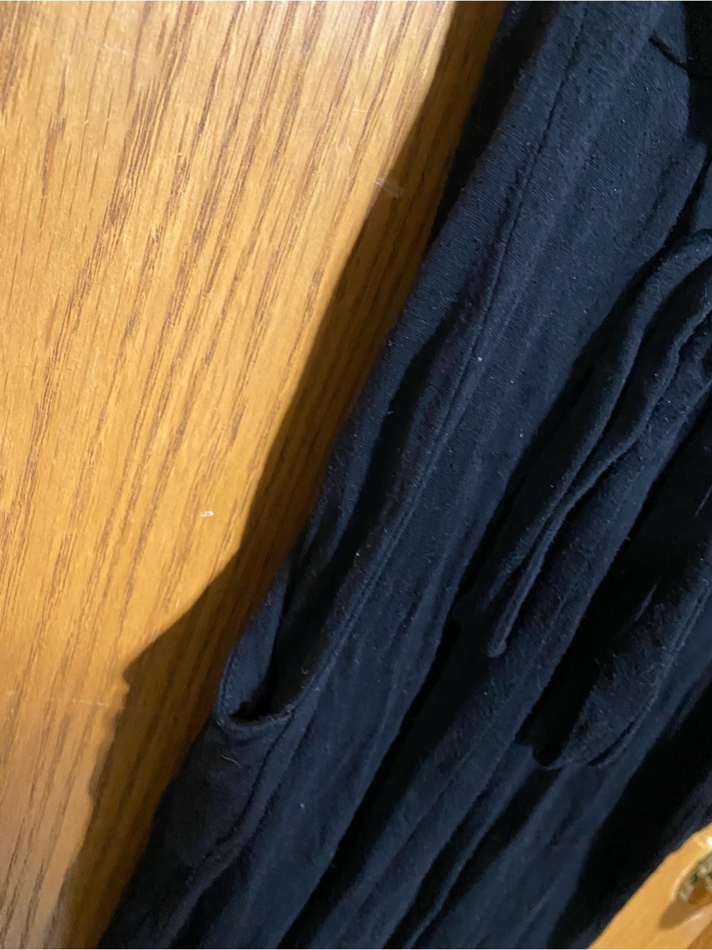 Black V-Neck Midi Dress with pockets and attached tie belt - Picture 7 of 7